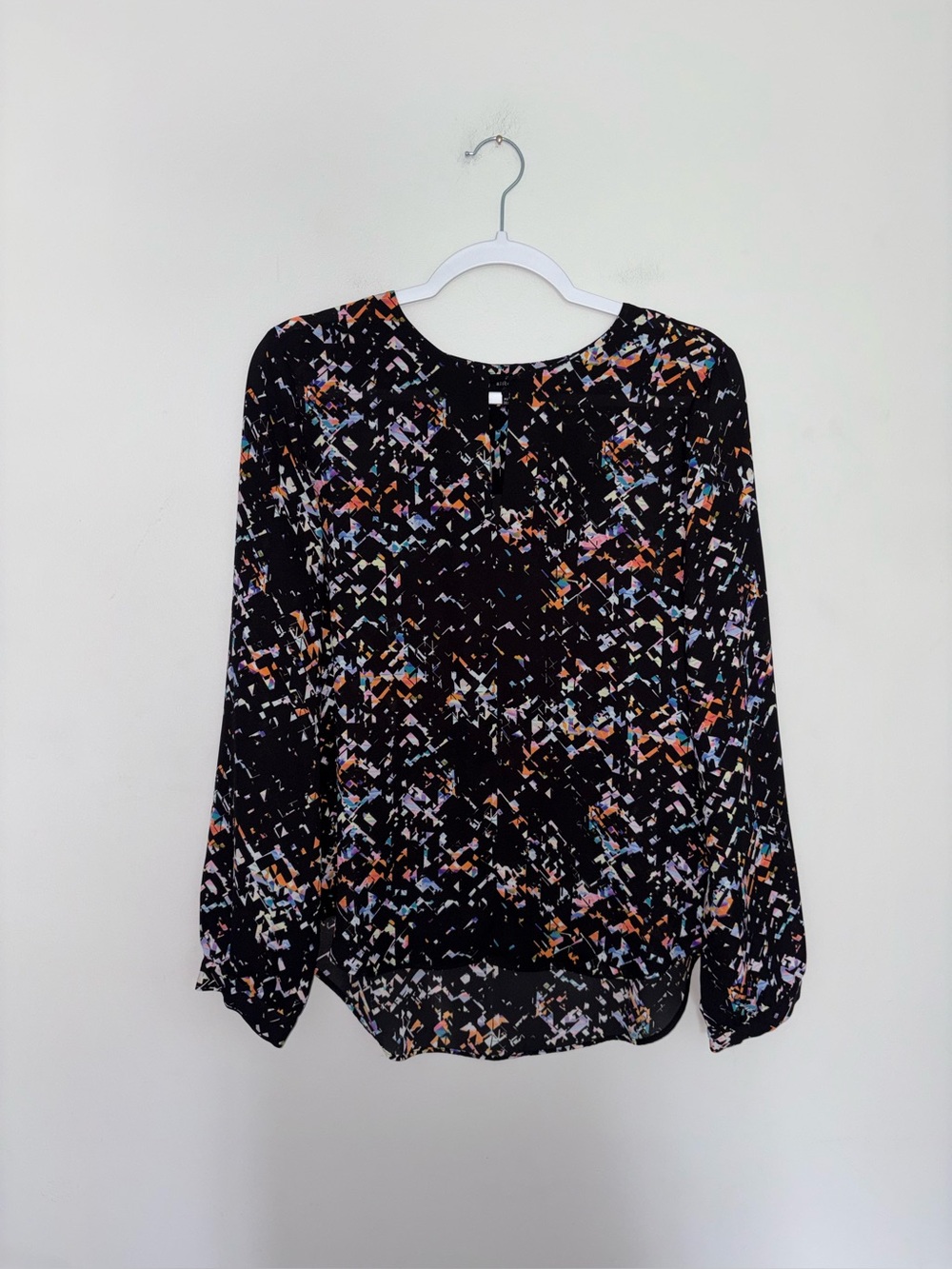 Alice Hope | Black Printed Keyhole Blouse